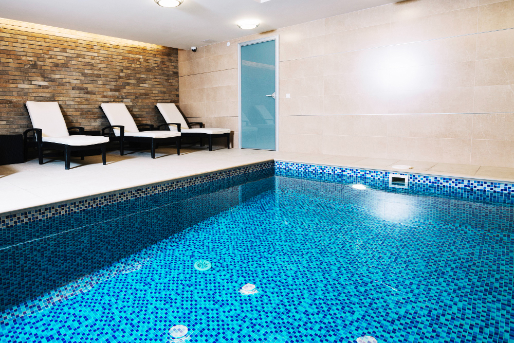 Common Pool Plaster Problems Every Tampa Pool Owner Should Know