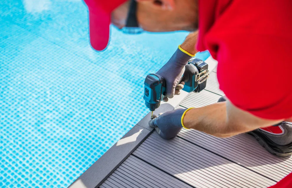 How to Choose the Right Pool Professional for Renovations