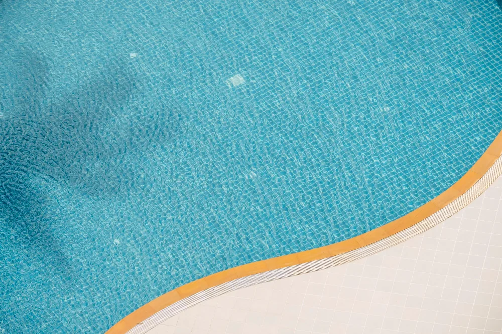 Choosing the Perfect Pool Size and Shape for Your Yard